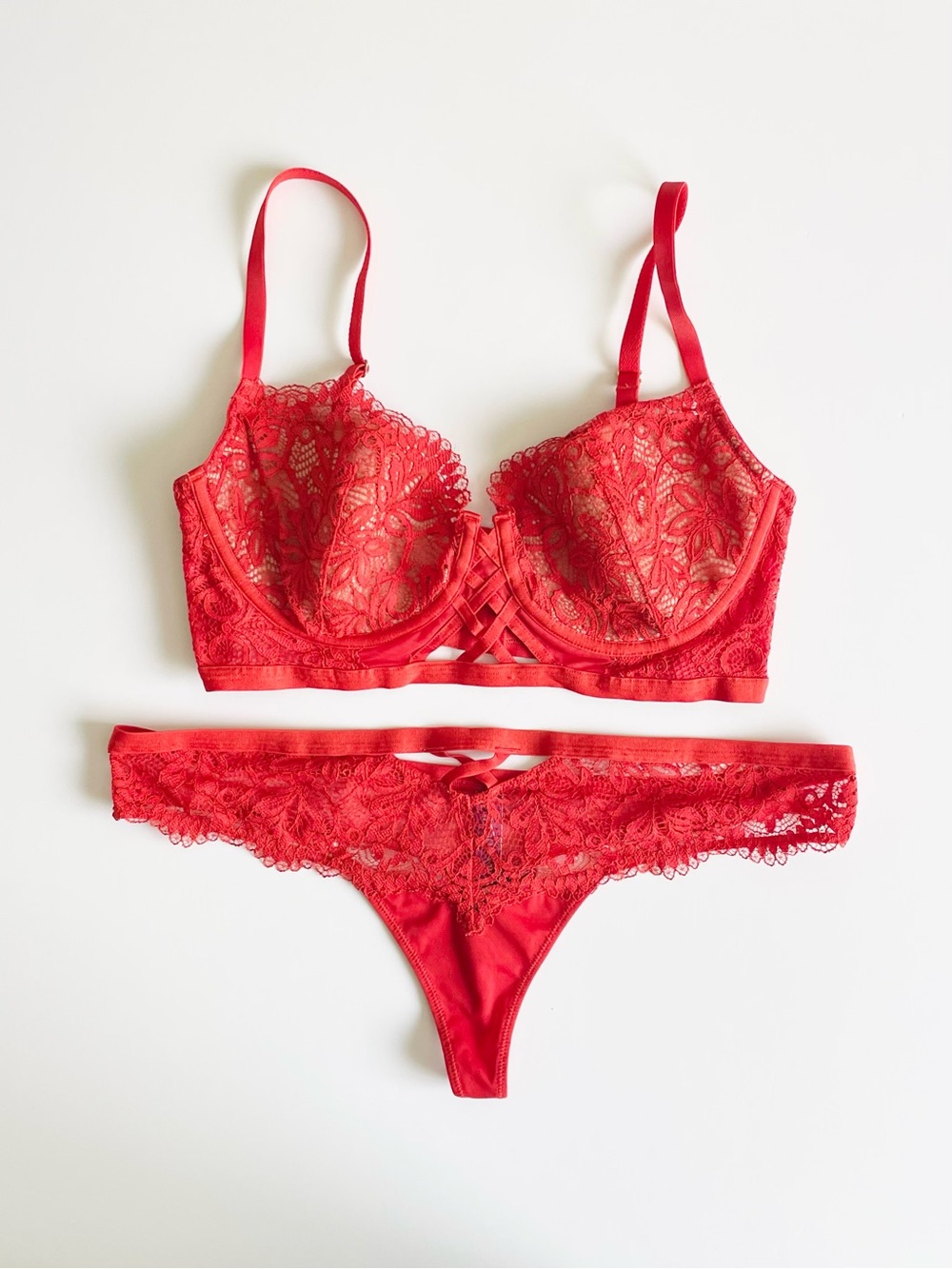Adore Me 36DD XL red lace bra set thong panties